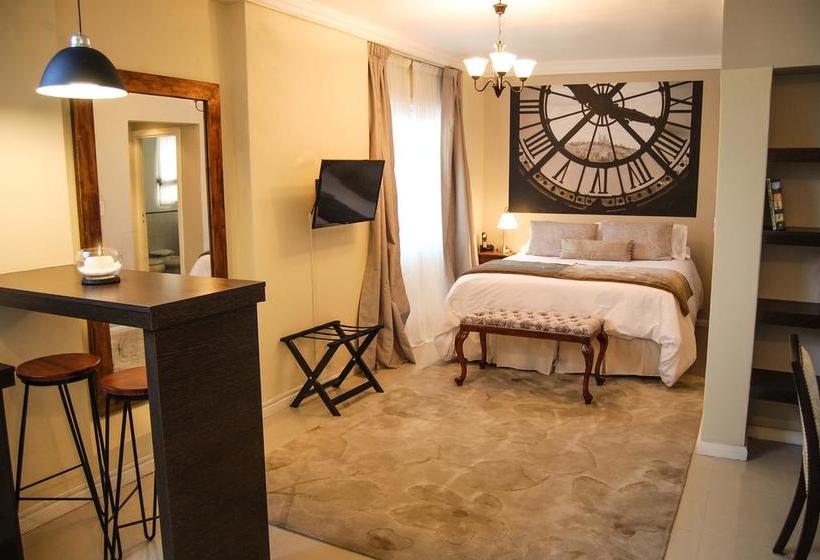 هتل Grand Petit Casa