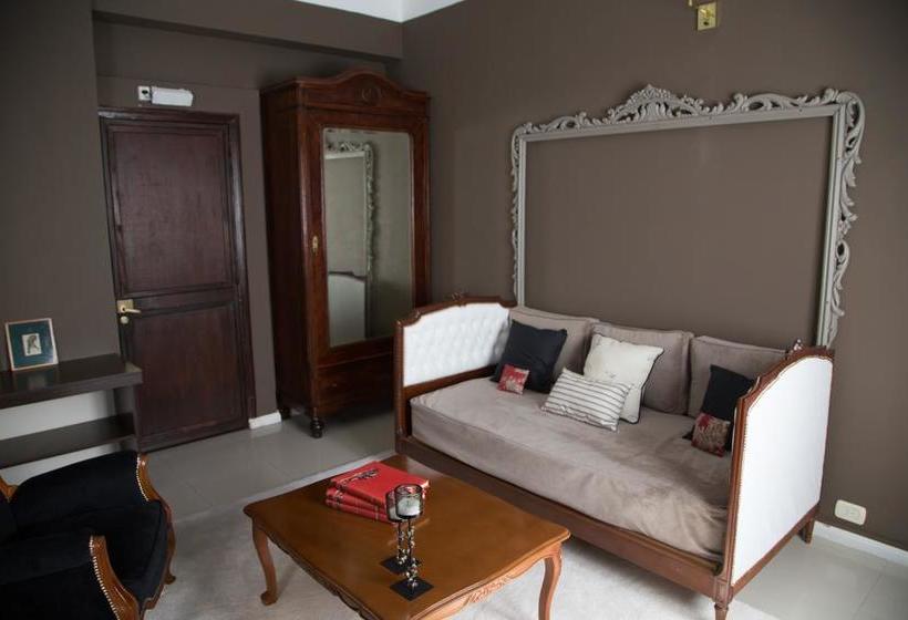 هتل Grand Petit Casa