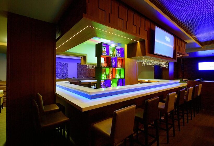 Hôtel The Central Residency