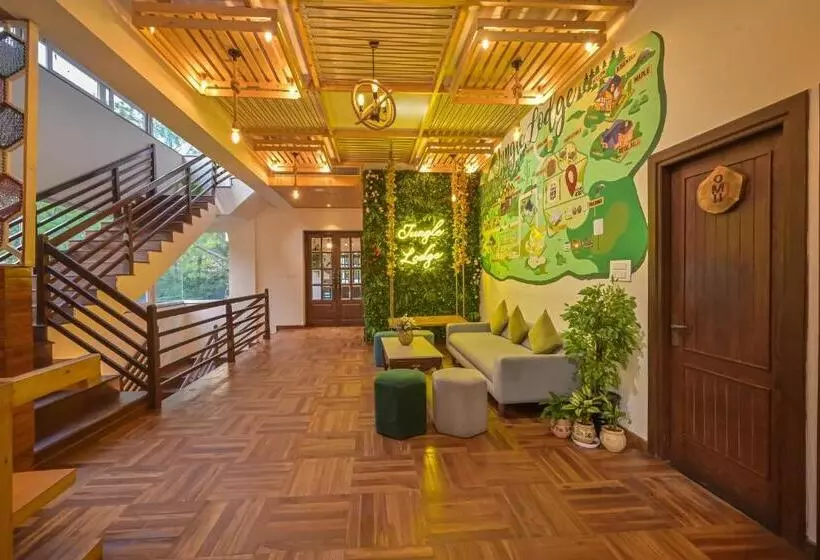 Jungle Lodge Resort