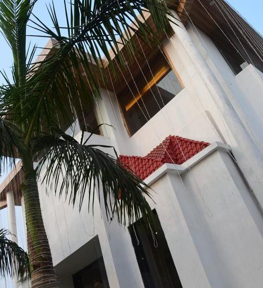 Sparsh Hotel & Resorts