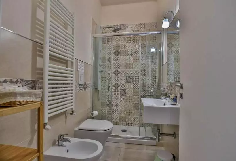 تختخواب و صبحانه Residenza Eleonora