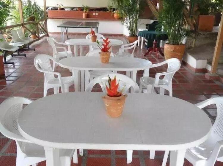 ホテル Cabañas Las Bifloras