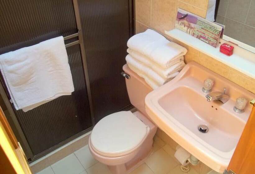 هتل Cabañas Las Bifloras