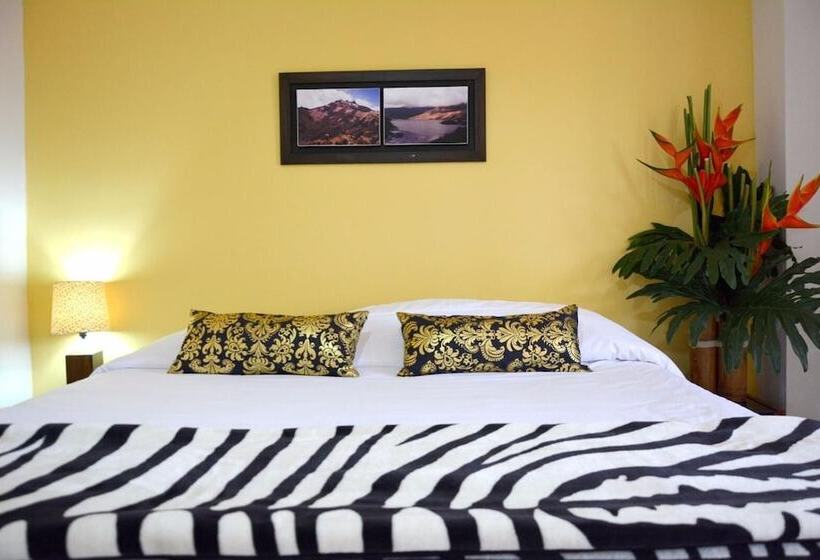 هتل Cabañas Las Bifloras