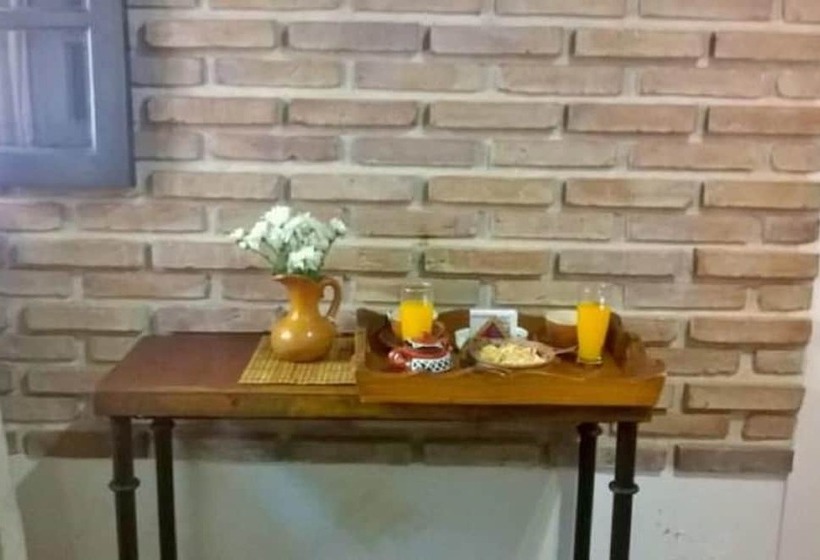 فندق Hostal Tierra De Vinos