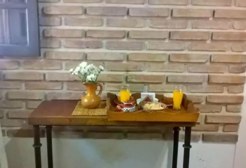 ホテル Hostal Tierra De Vinos