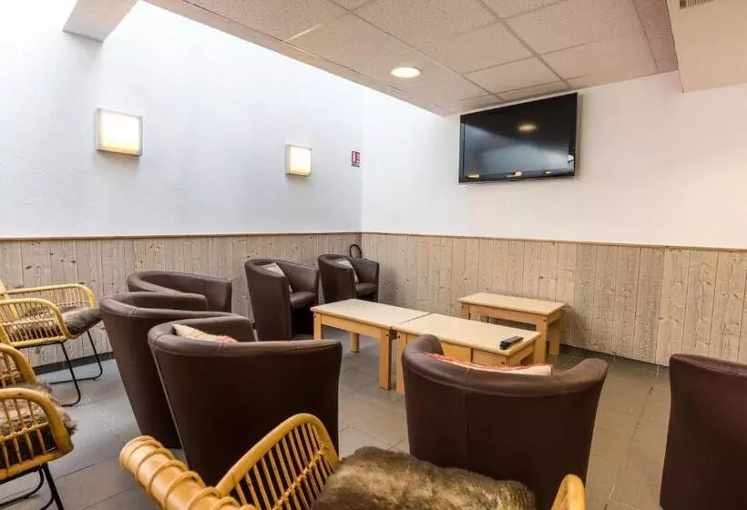 هتل Hôtel Les Essarts, Ussim Vacances