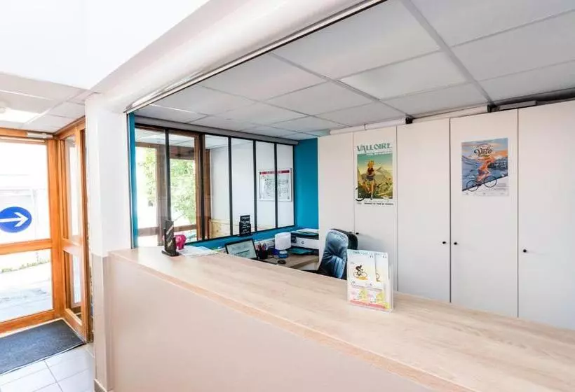هتل Hôtel Les Essarts, Ussim Vacances