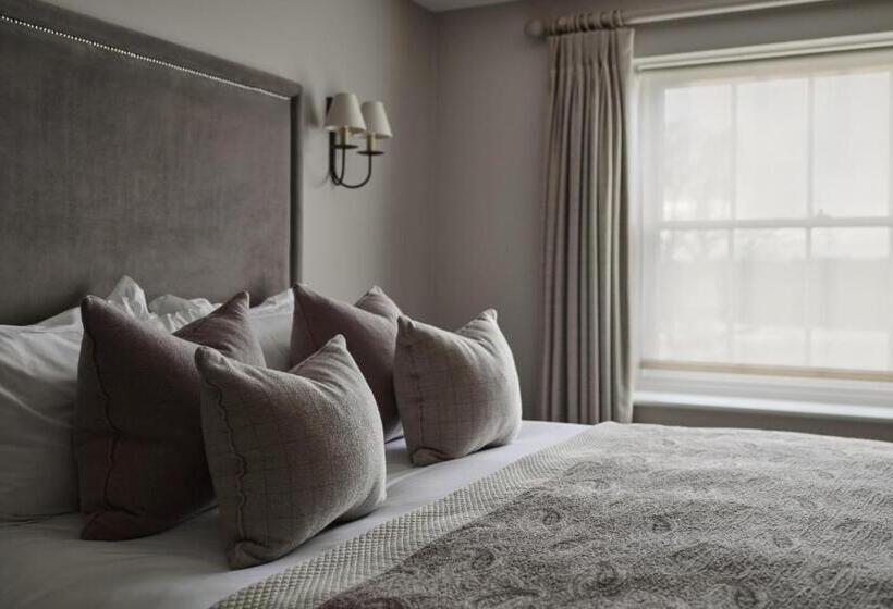 هتل Marquis Suffolk