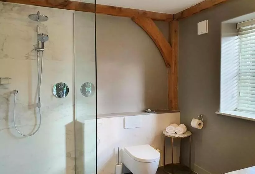 Hotelli Marquis Suffolk