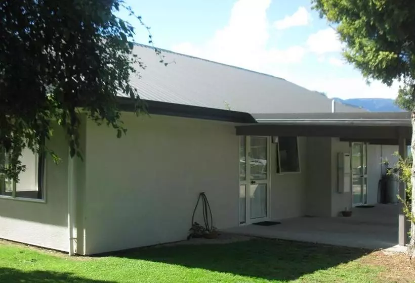 Karamea River Motels