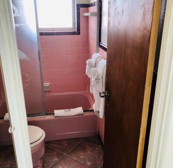 モーテル Ebb Tide