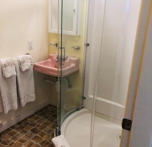 モーテル Ebb Tide