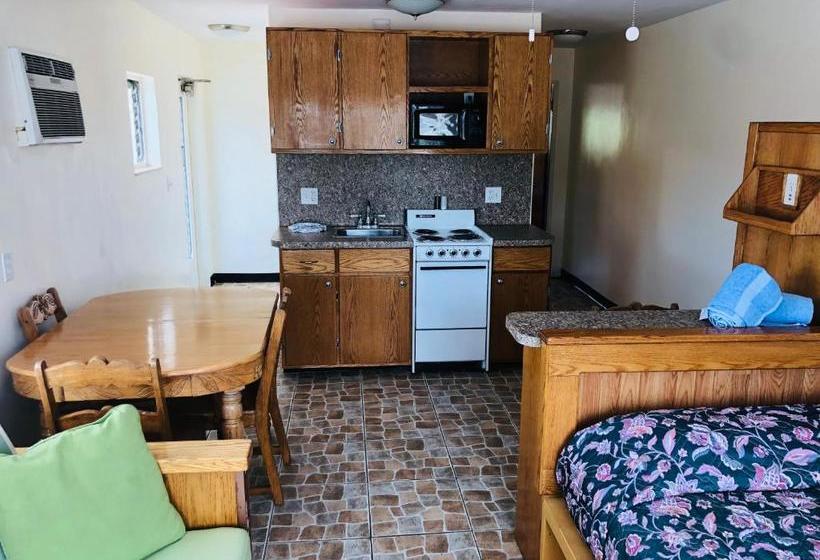 モーテル Ebb Tide