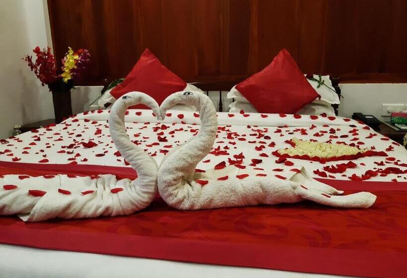 Sun View Beach Resort By Citrine