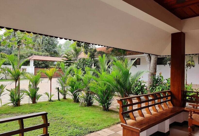 Sun View Beach Resort By Citrine