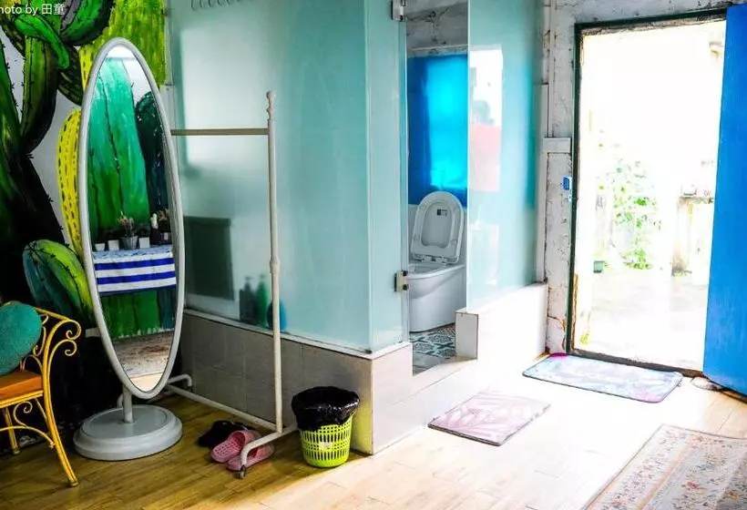 Yellow House Hostel Huizhou West Lake