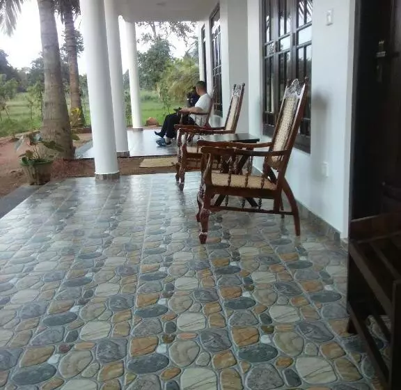 Bed and Breakfast Shady Mango Villa