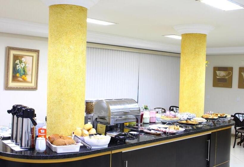 Hotel Dois Vizinhos Palace