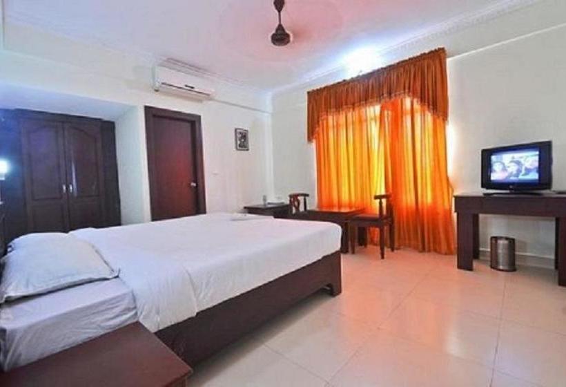 Hotel Green Land Residency