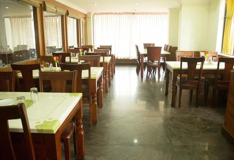 Hotel Green Land Residency