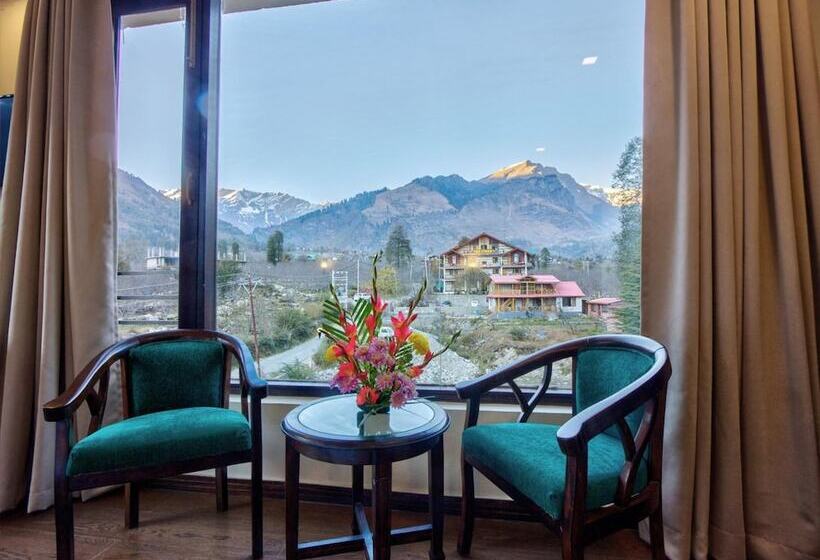 בית מלון כפרי Katoch Grand By Vivaan