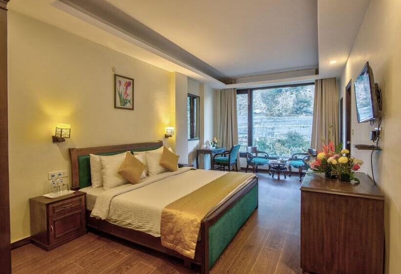 בית מלון כפרי Katoch Grand By Vivaan