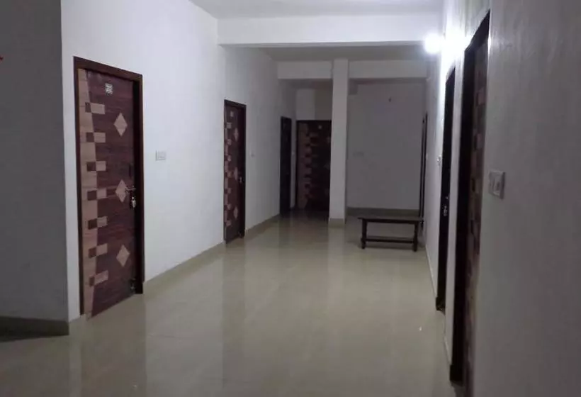 هتل O Sector 14 Formerly Saniya