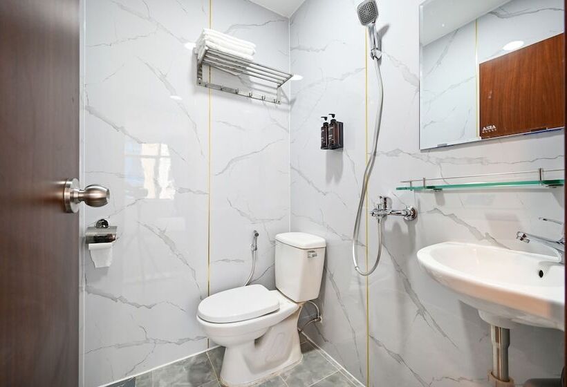 هتل Yoko Airport Saigon