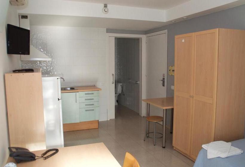 旅馆 Apartaments Turístics Residencia Vila Nova