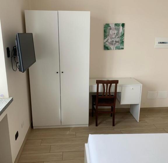 住宿加早餐  La Viscontina