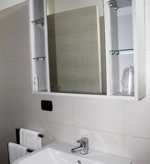 住宿加早餐  La Viscontina