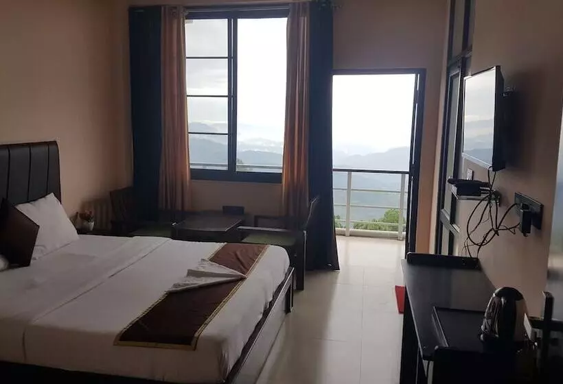 Corbett Hill Resorts  By Opensky, Lansdowne