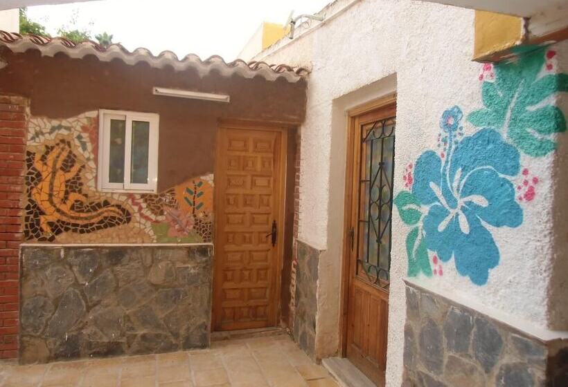 Hakuna Matata Hostel