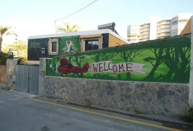 Hakuna Matata Hostel