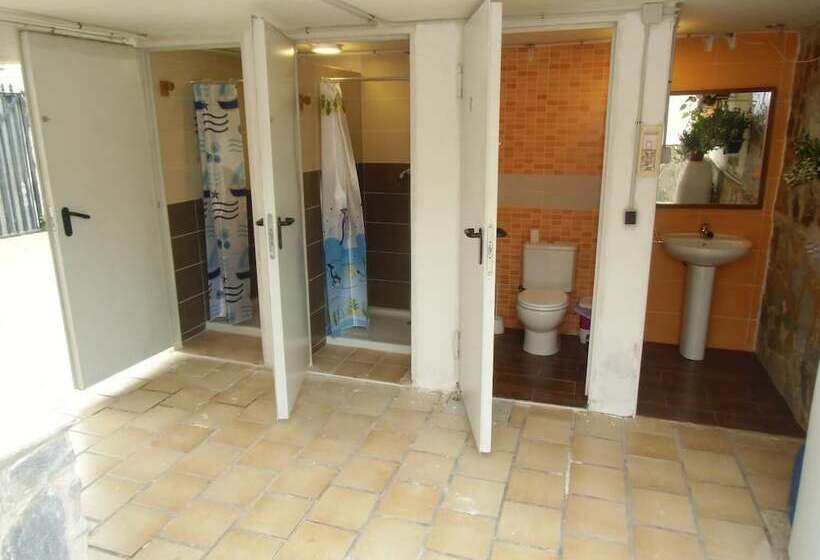 Hakuna Matata Hostel