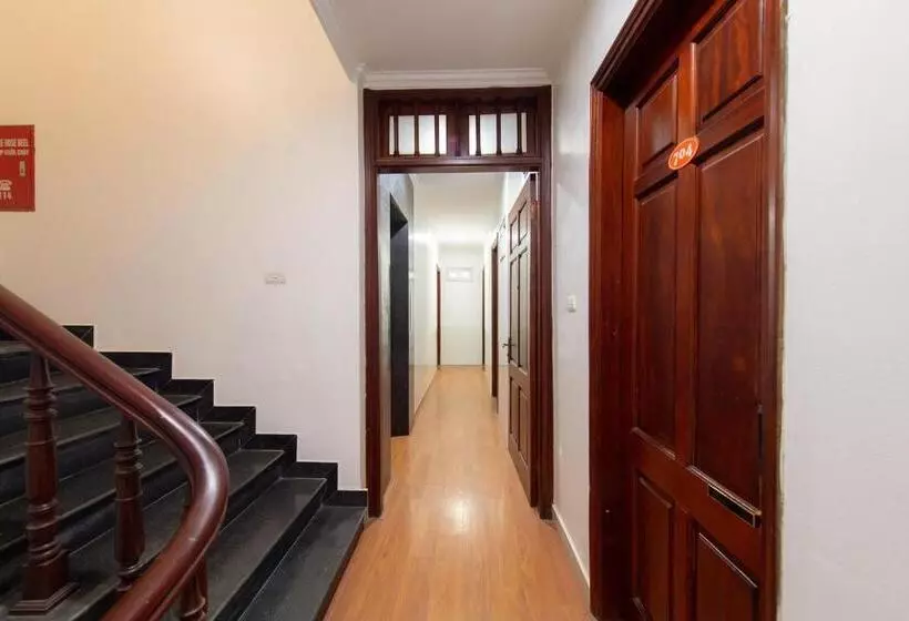 هتل Capital O 387 Bach Duong