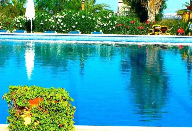 هتل El Rancho Los Montesinos - Torrevieja