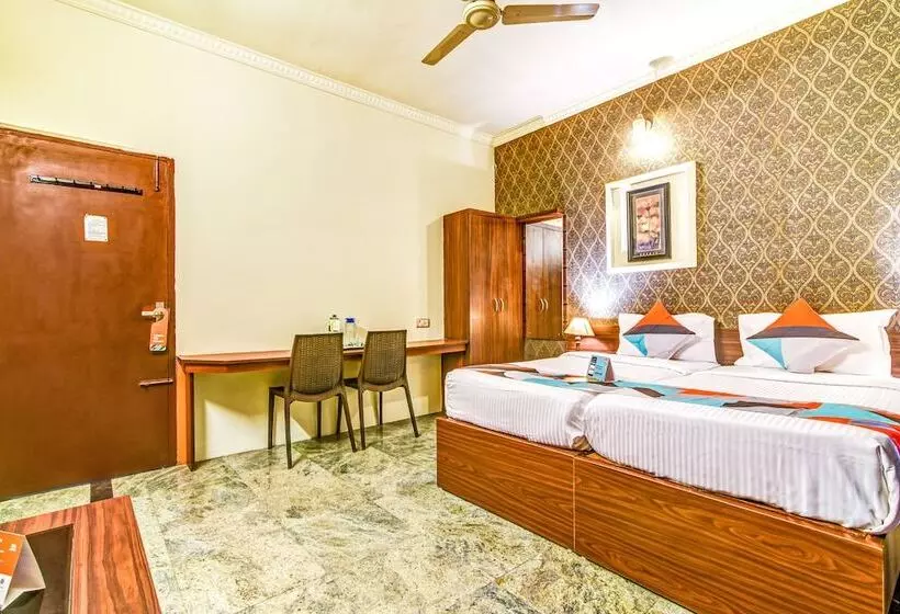 ホテル Fabexpress Nestlay Rooms   Nr Acs Medical Hospital & Apollo Speaciality Hospitals