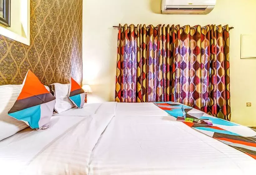 ホテル Fabexpress Nestlay Rooms   Nr Acs Medical Hospital & Apollo Speaciality Hospitals