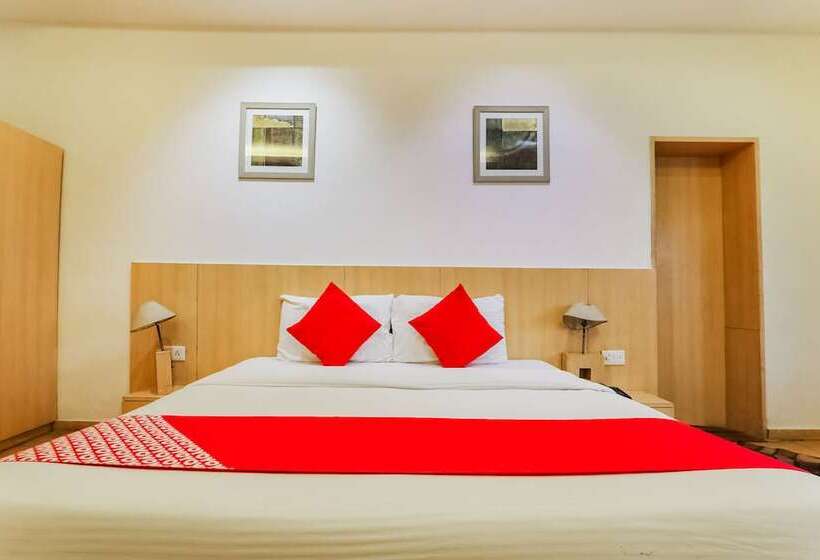 בית מלון כפרי Resort Sita Kiran