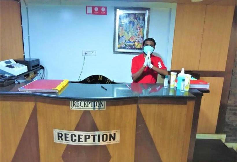 酒店 Ram Residency