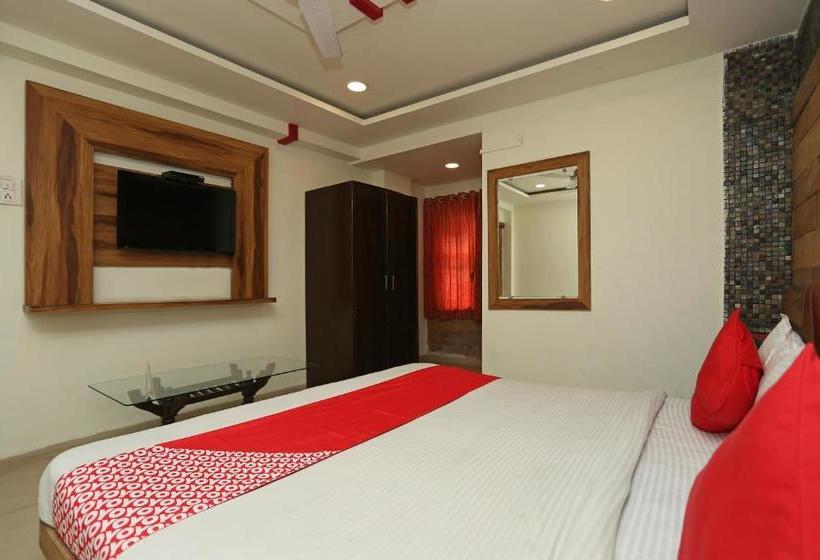 酒店 Ram Residency