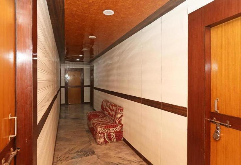 酒店 Ram Residency