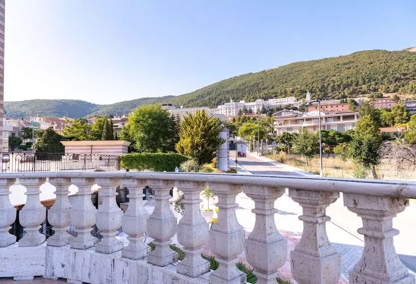 San Giovanni Rotondo Palace   Alihotels