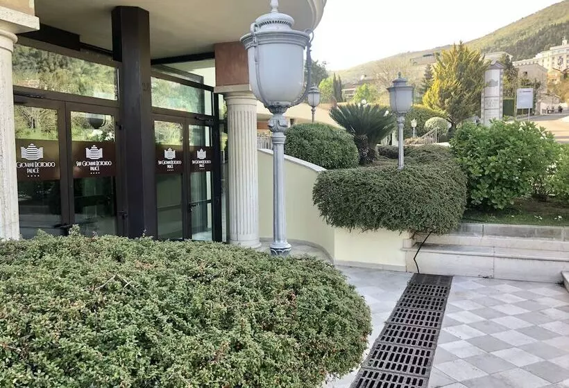 San Giovanni Rotondo Palace   Alihotels