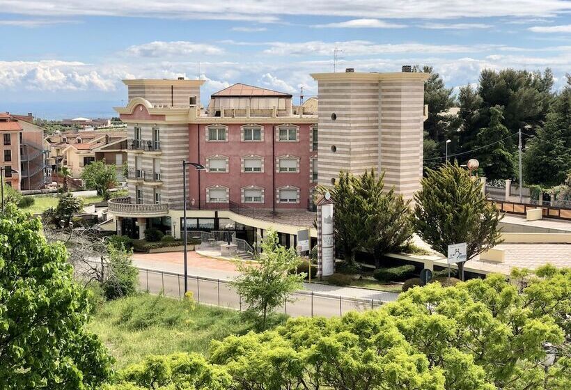 San Giovanni Rotondo Palace   Alihotels