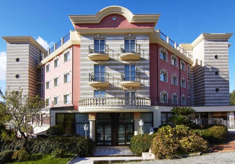 San Giovanni Rotondo Palace   Alihotels