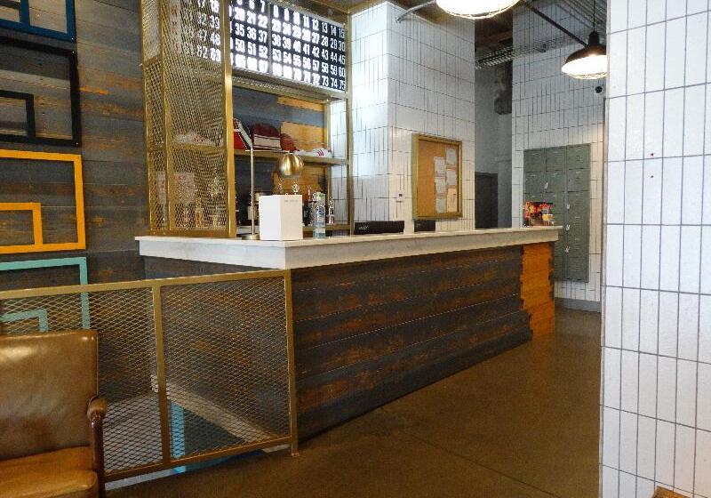 The Chicago Hotel Collection River North